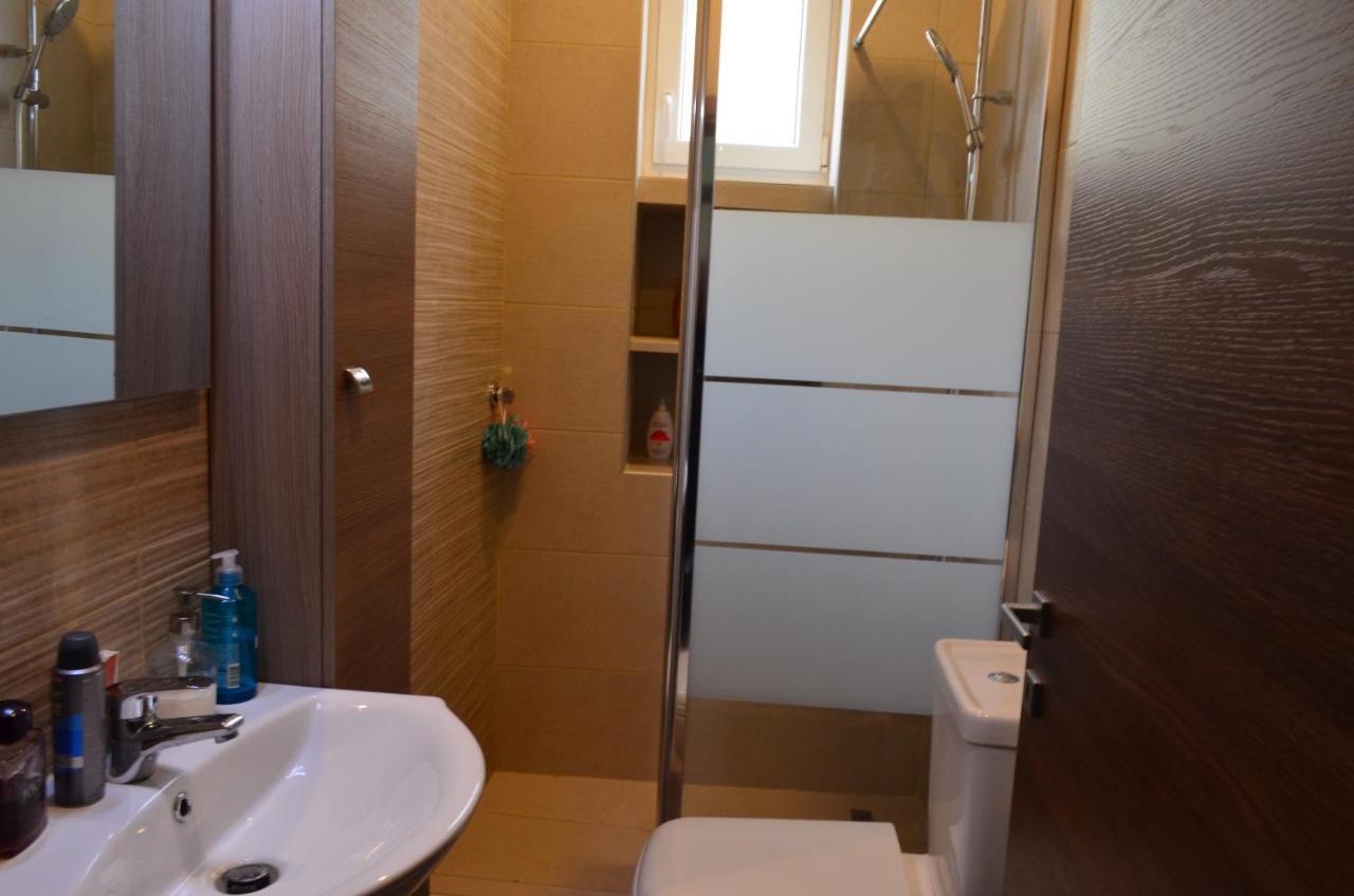 Αισθηση Απεραντησ Γαληνησ Και Ελευθεριασ Apartment Kavála Exterior photo